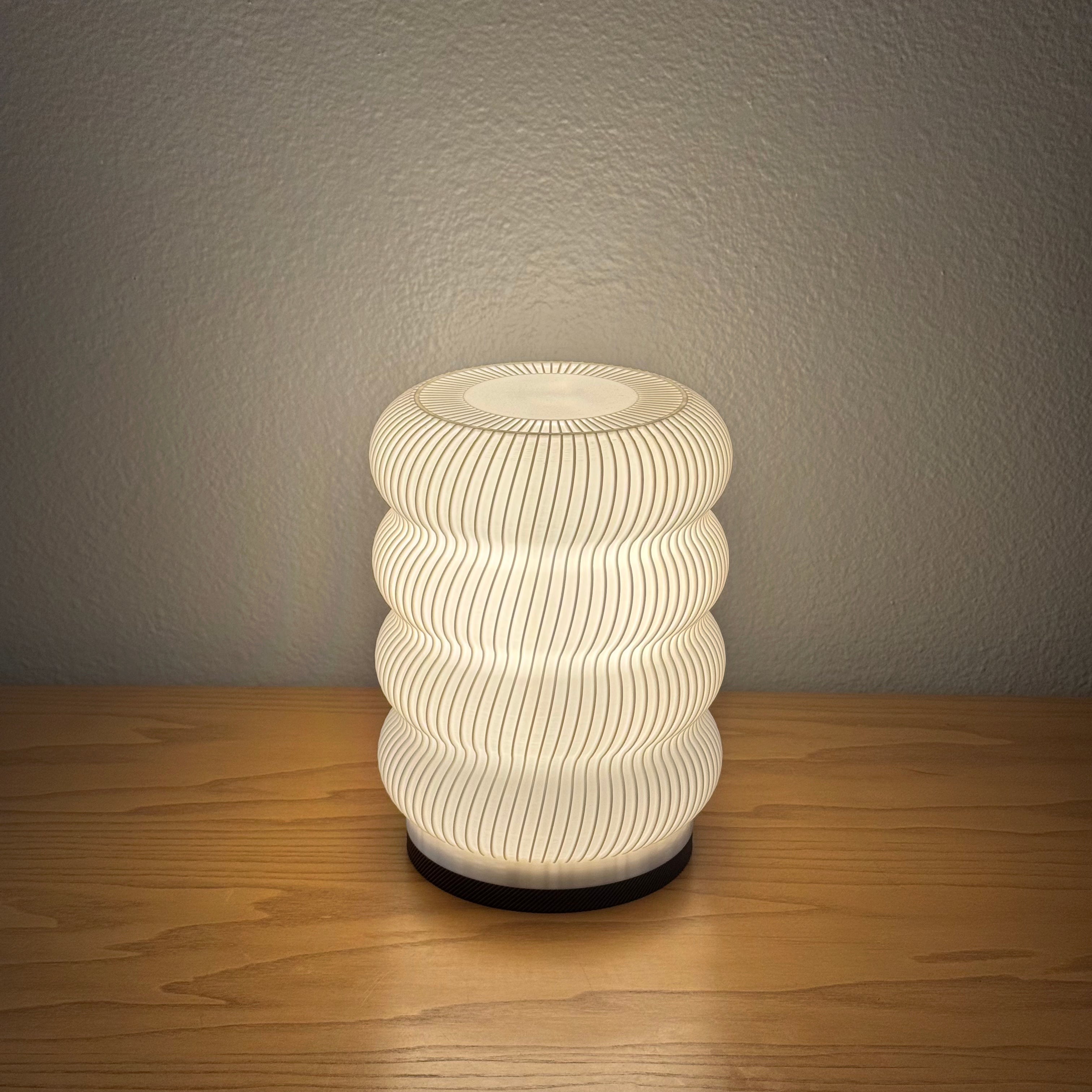 Ribbed Desk Lamp