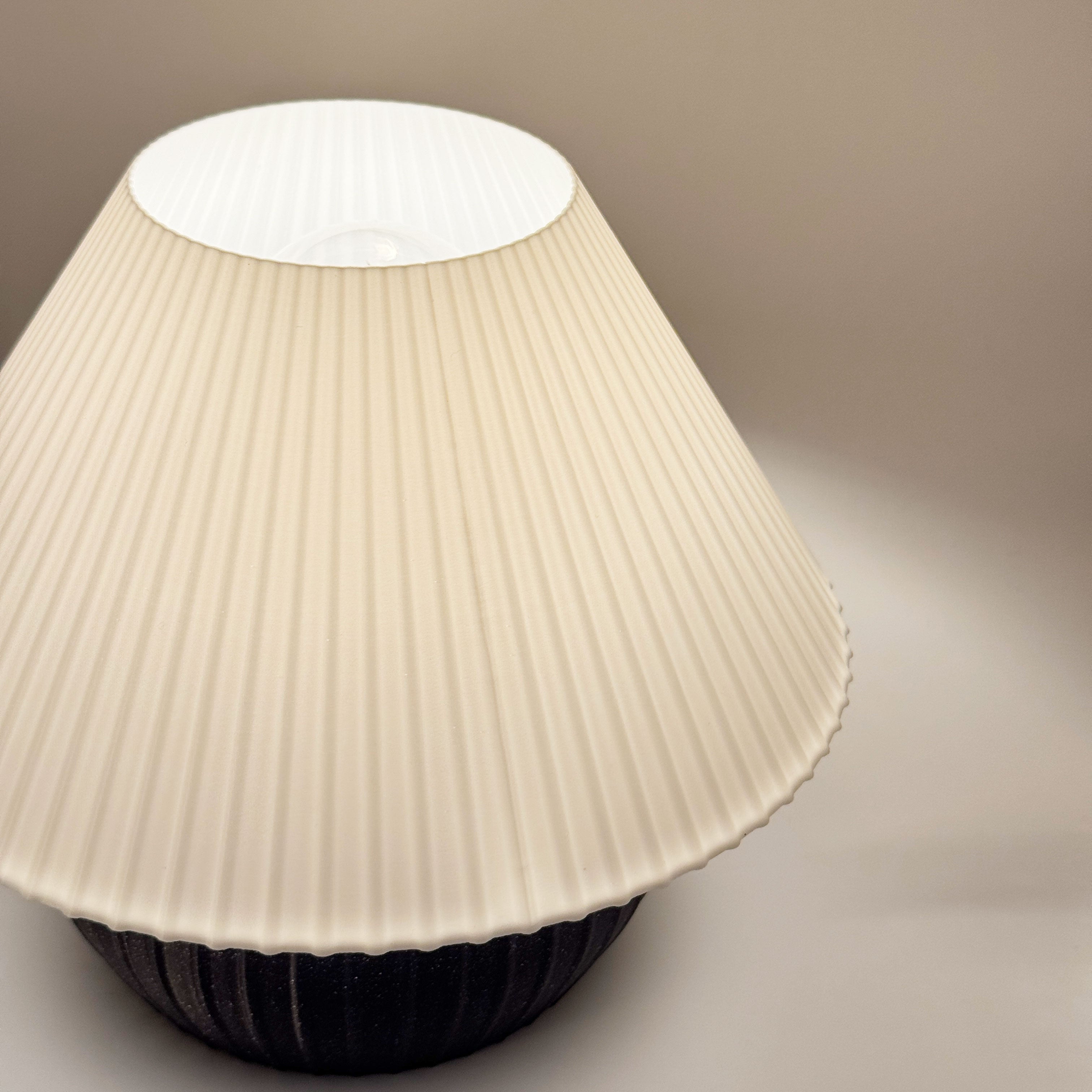 KOTA – The Scandinavian Hut of Lamps