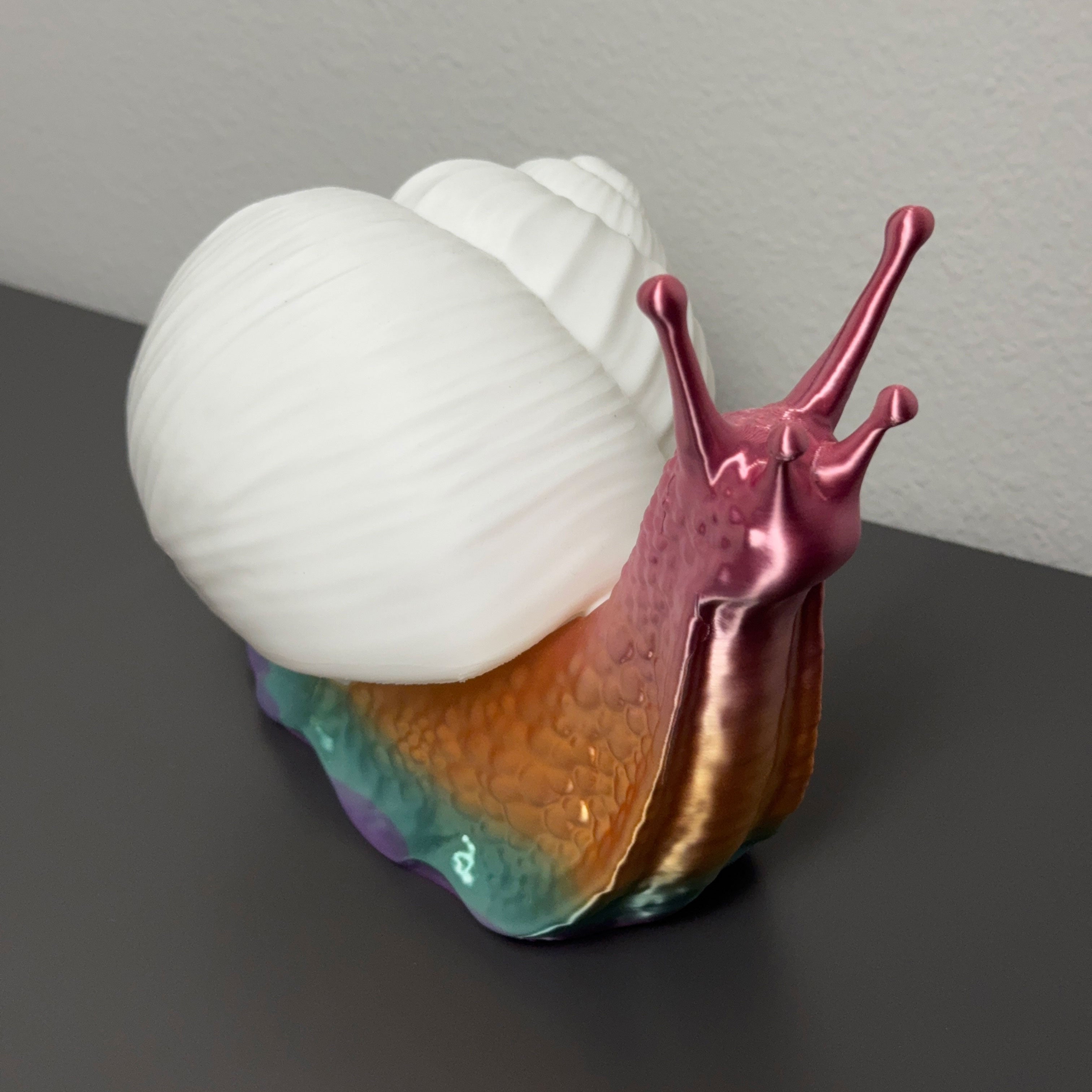 Snail Table Lamp