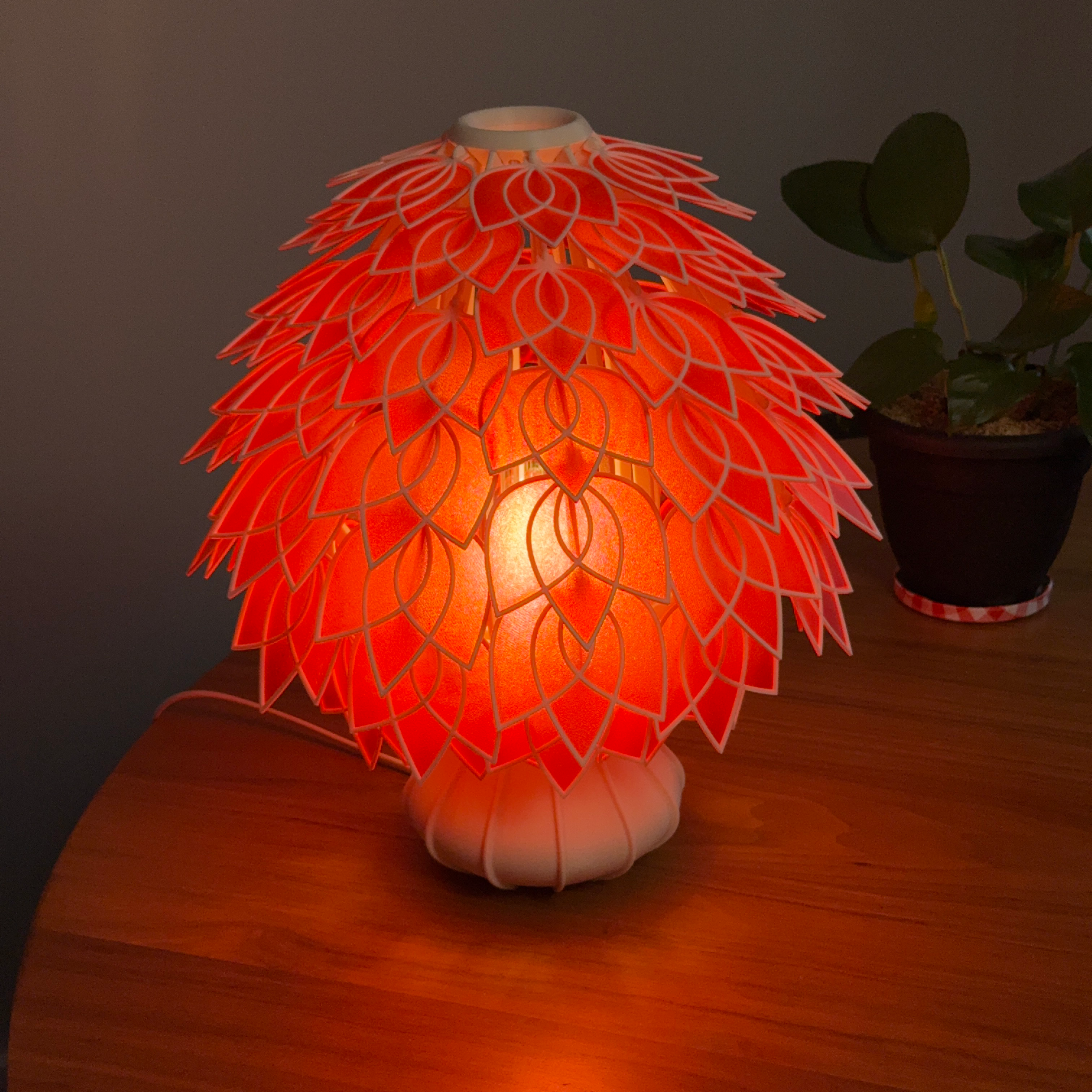 Orbi Flora Lamp