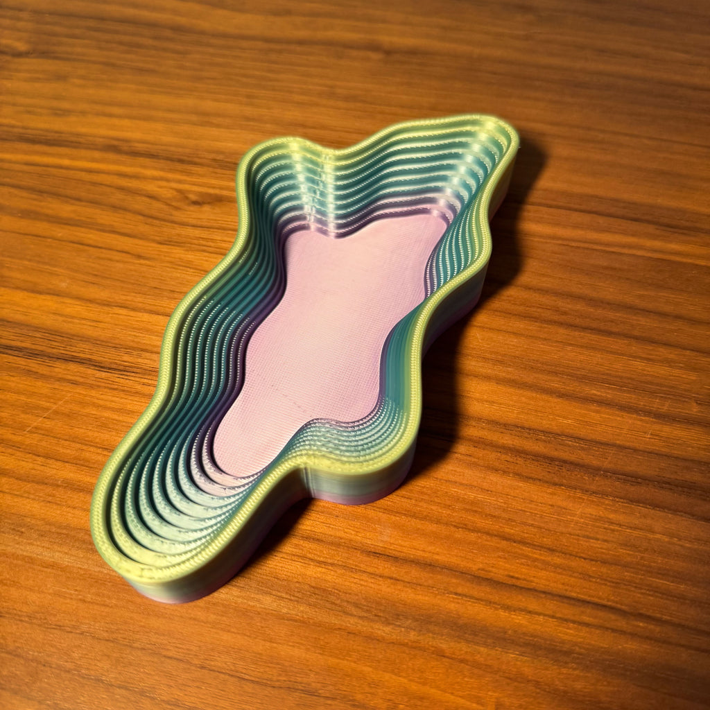 Wavy Gradient Key Tray