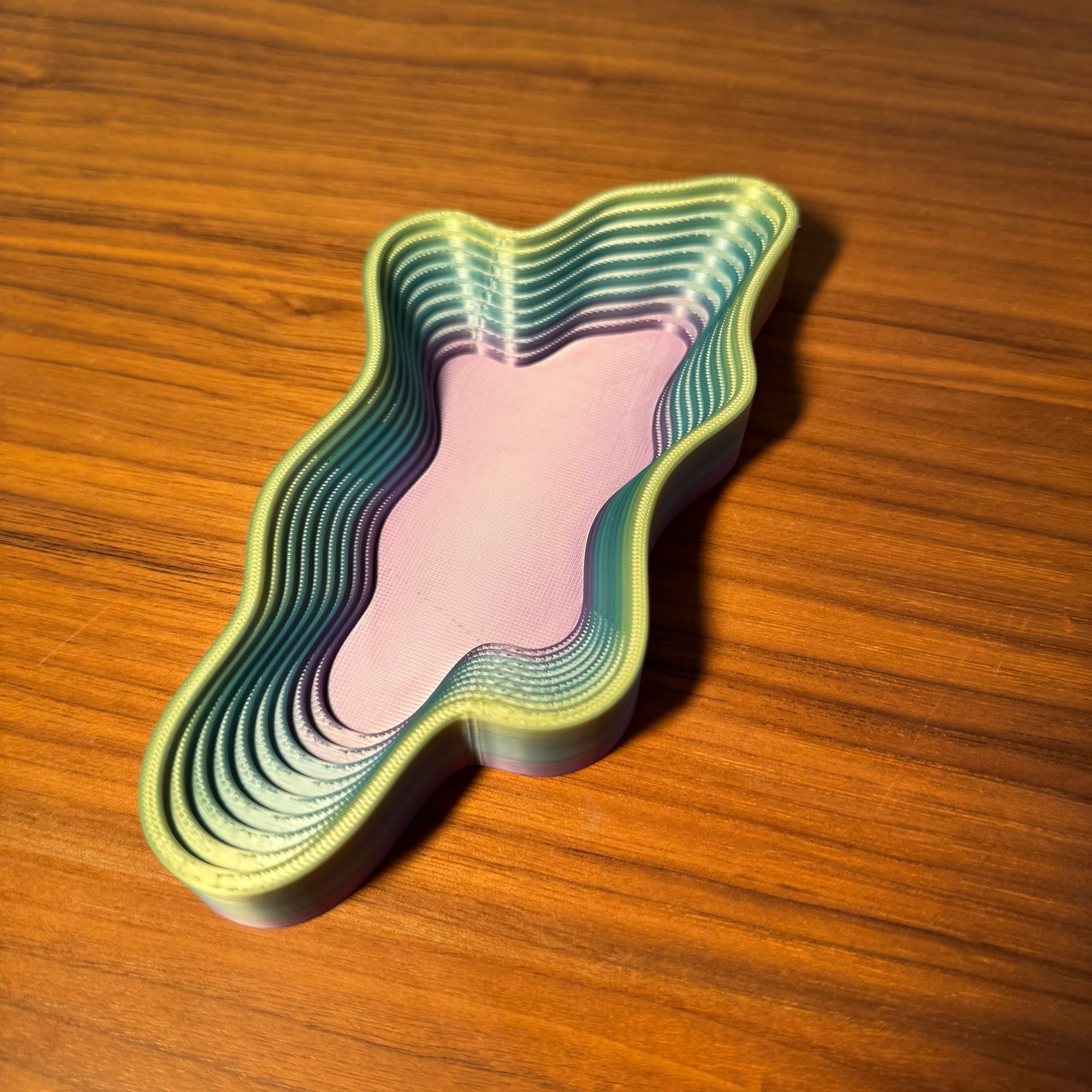 Wavy Gradient Key Tray
