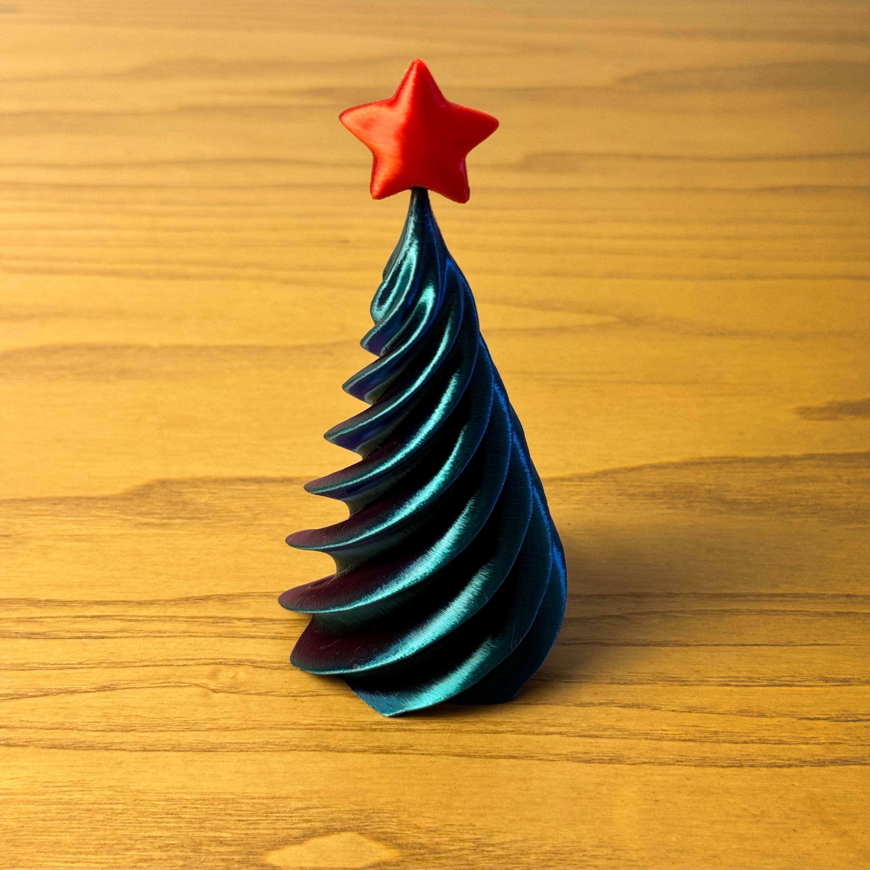 3D Printed Christmas Tree – Modern Holiday Decoration – Shiny Gradient Xmas Tree with Star