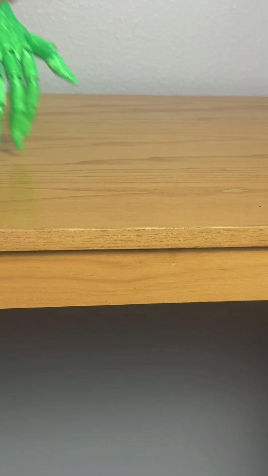 Grinch Hand – 3D Printed Holiday Decoration